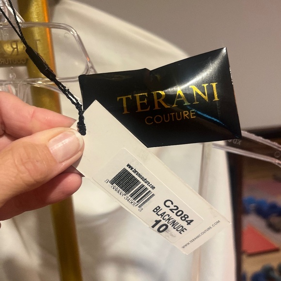 Evening Dress - Picture 4 of 4